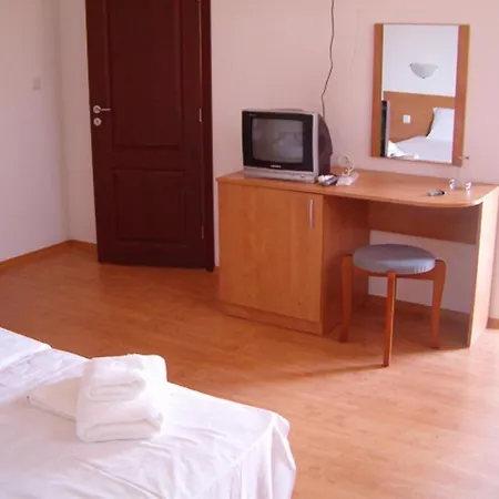 Family Bellehouse Guest house 3*