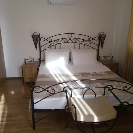 Family Bellehouse Guest house Chernomorets