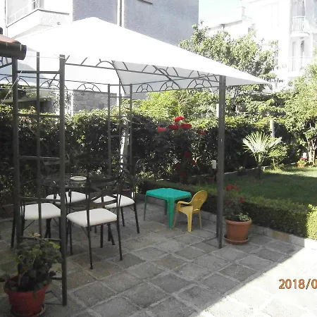 Casa de hóspedes Family Bellehouse Chernomorets